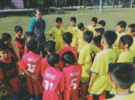 SSB ELTORO FC ADAKAN SPARING PERDANA KE LAPANGAN PETIR